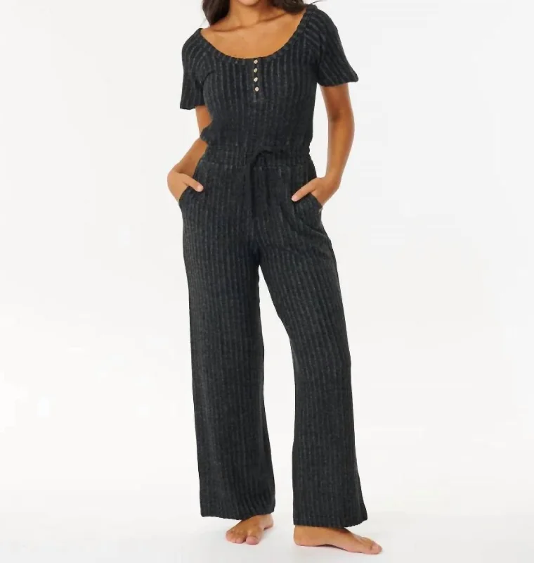 Cosy Jumpsuit In Black