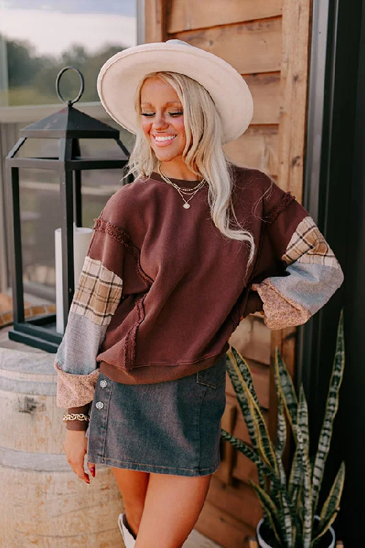 Boho Feels Sweatshirt in Brown